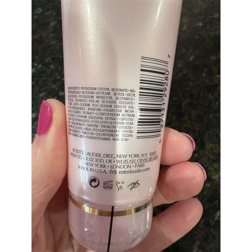 Estée Lauder Soft Clean Moisture Rich Foaming Cleanser 4.2 oz - Picture 5 of 5
